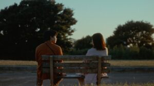AT THE BENCH サムネイル